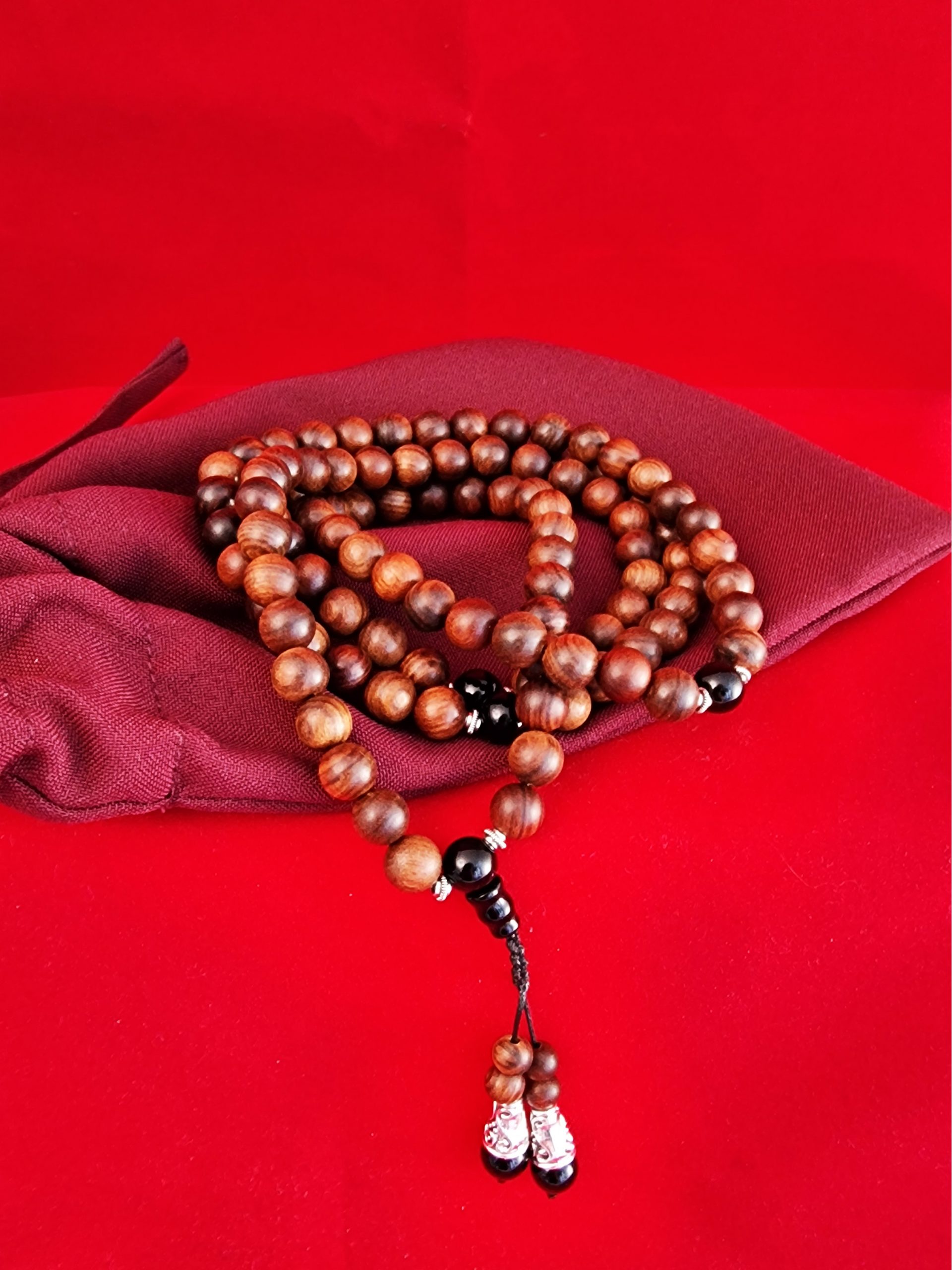 Чётки буддийские ручной работы 108 бусин